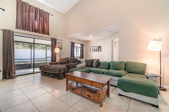 Image No.6-4 Bed Property for sale