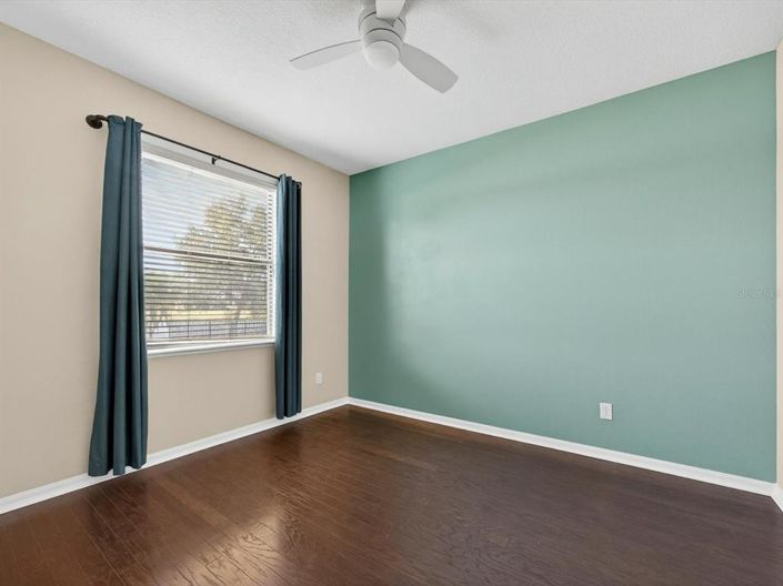 Image No.22-4 Bed Property for sale