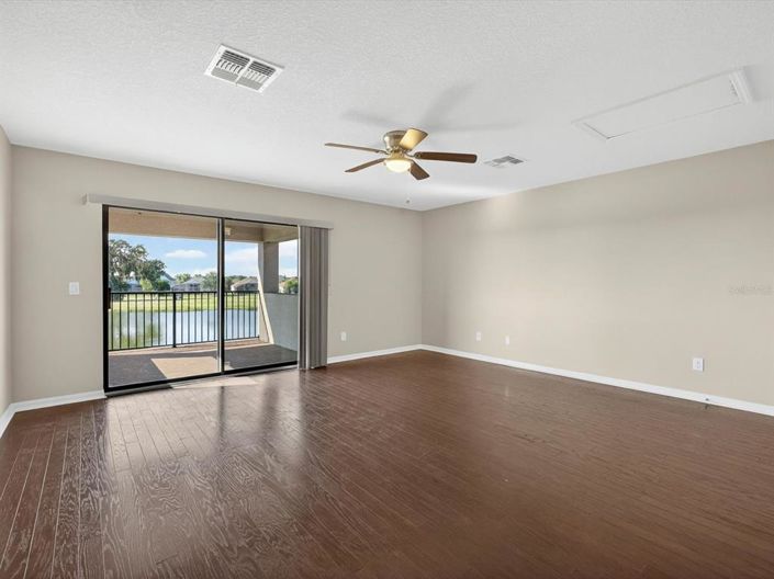 Image No.30-4 Bed Property for sale