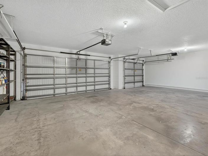 Image No.35-4 Bed Property for sale