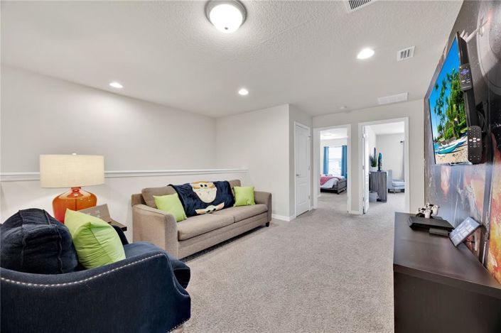 Image No.16-5 Bed Townhouse for sale