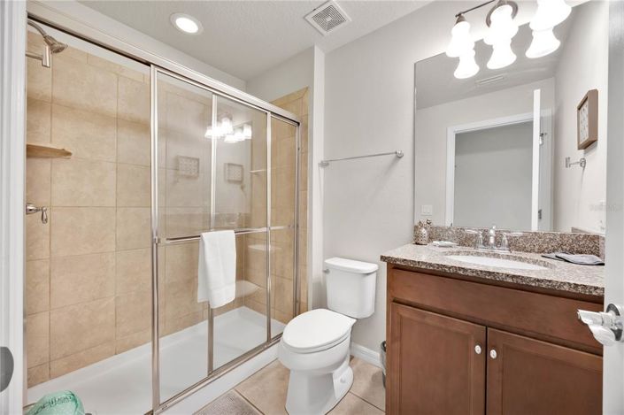 Image No.26-5 Bed Townhouse for sale