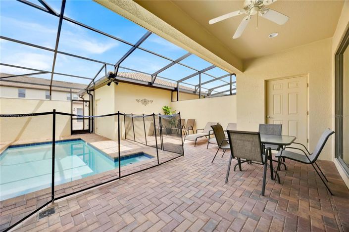 Image No.30-5 Bed Townhouse for sale