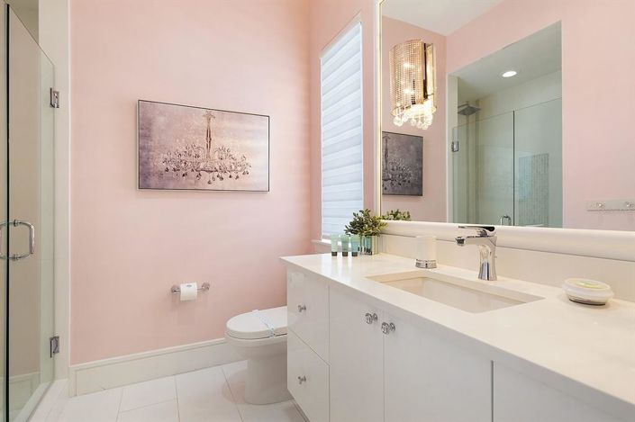 Image No.29-9 Bed Property for sale