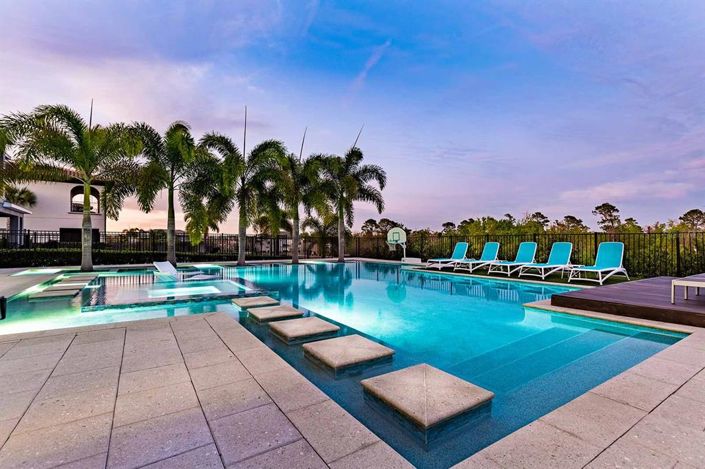 Image No.46-9 Bed Property for sale