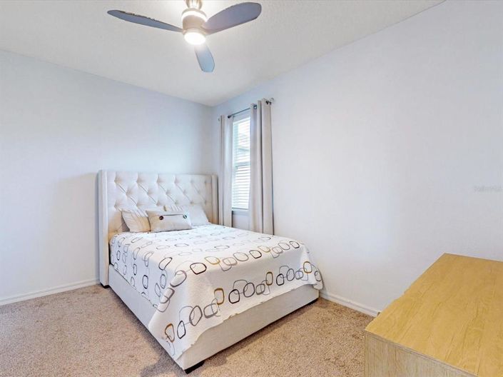 Image No.20-3 Bed Property for sale