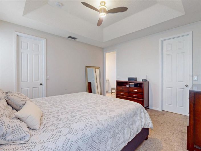 Image No.27-3 Bed Property for sale