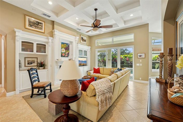 Image No.11-4 Bed Property for sale