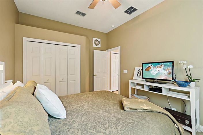 Image No.33-4 Bed Property for sale