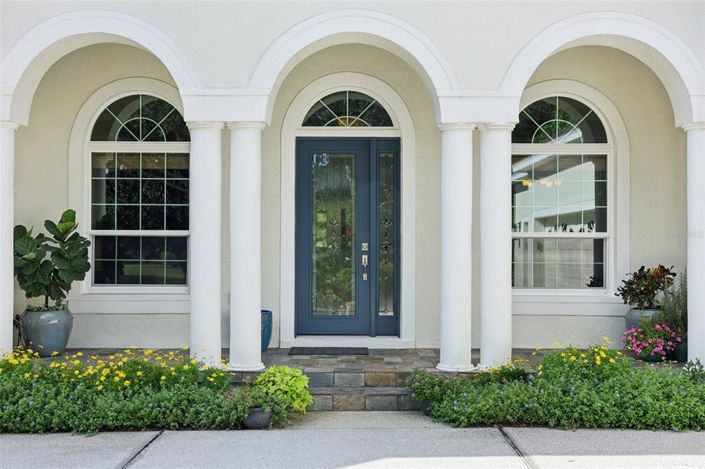 Image No.4-4 Bed Property for sale