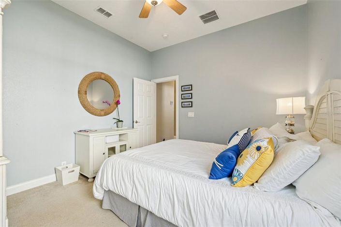 Image No.40-4 Bed Property for sale