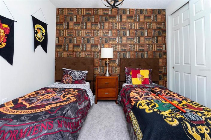 Image No.54-7 Bed Property for sale