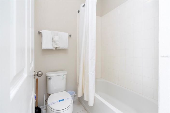 Image No.58-7 Bed Property for sale