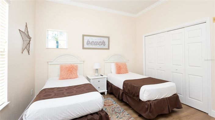 Image No.21-2 Bed Property for sale