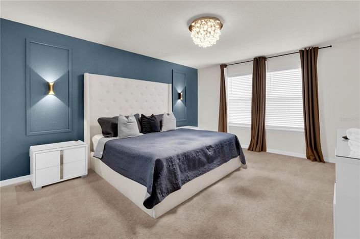 Image No.7-5 Bed Townhouse for sale