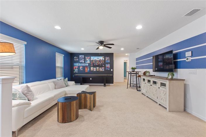 Image No.21-7 Bed Property for sale