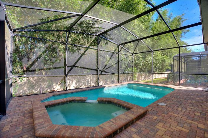 Image No.46-7 Bed Property for sale