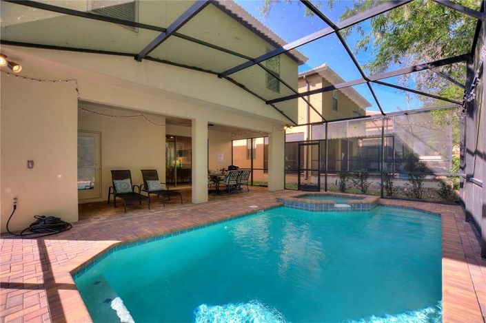 Image No.48-7 Bed Property for sale