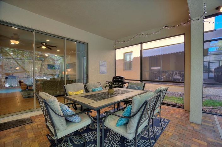 Image No.50-7 Bed Property for sale