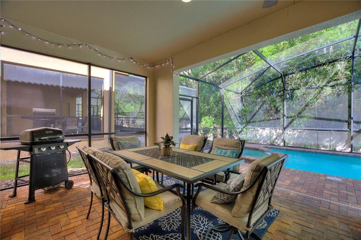 Image No.51-7 Bed Property for sale