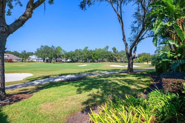 Image No.37-6 Bed Property for sale