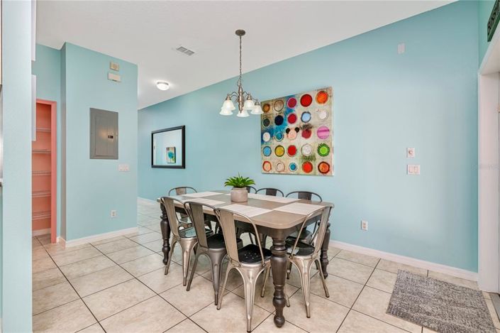 Image No.41-4 Bed Townhouse for sale