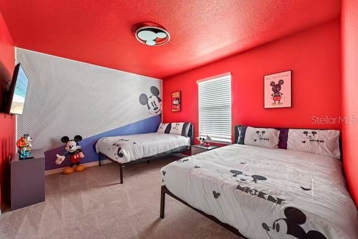 Image No.15-10 Bed Property for sale