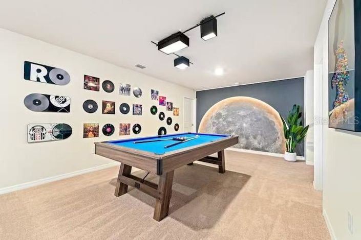 Image No.27-10 Bed Property for sale