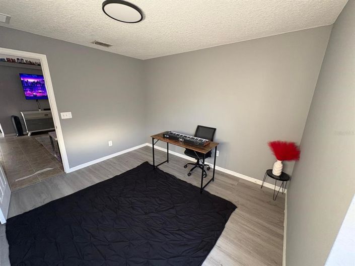 Image No.6-4 Bed Property for sale