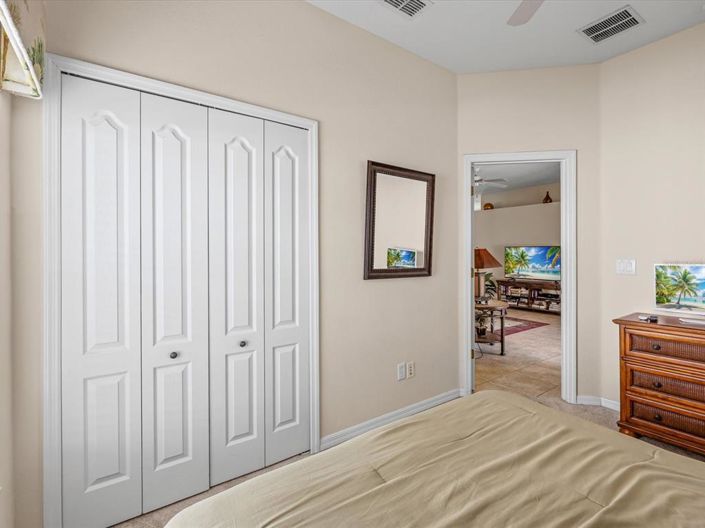 Image No.26-4 Bed Property for sale