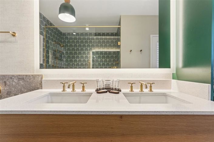 Image No.24-1 Bed Property for sale