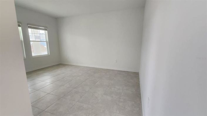 Image No.2-Propriété de 3 chambres à vendre à Kissimmee