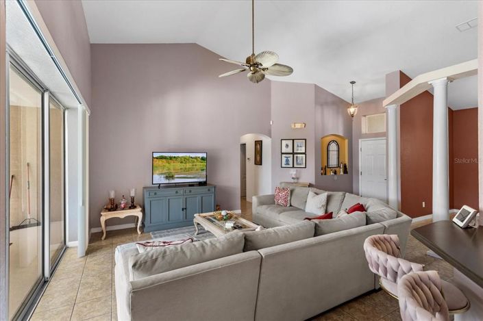 Image No.5-4 Bed Property for sale