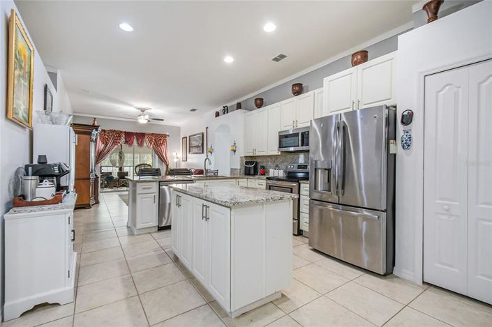 Image No.33-3 Bed Property for sale