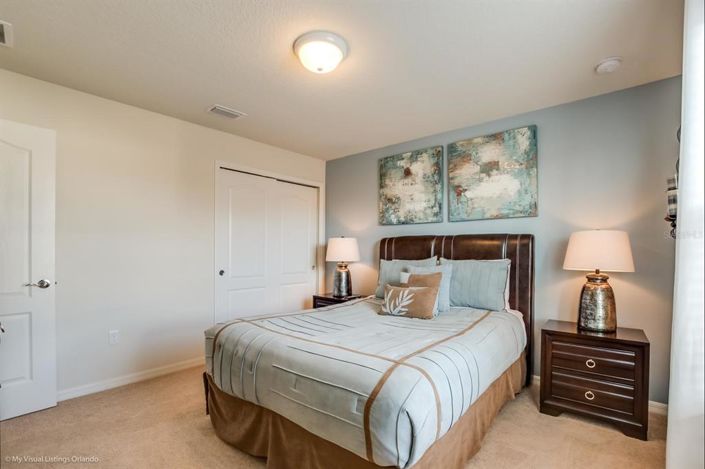 Image No.29-8 Bed Property for sale