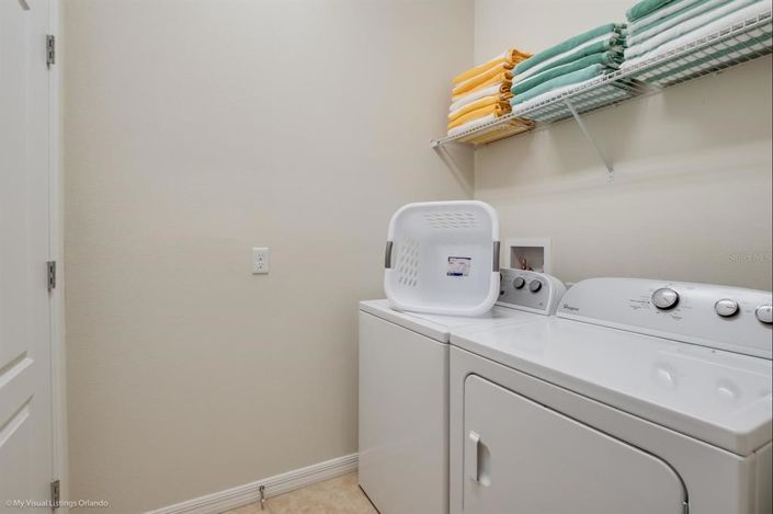 Image No.42-8 Bed Property for sale