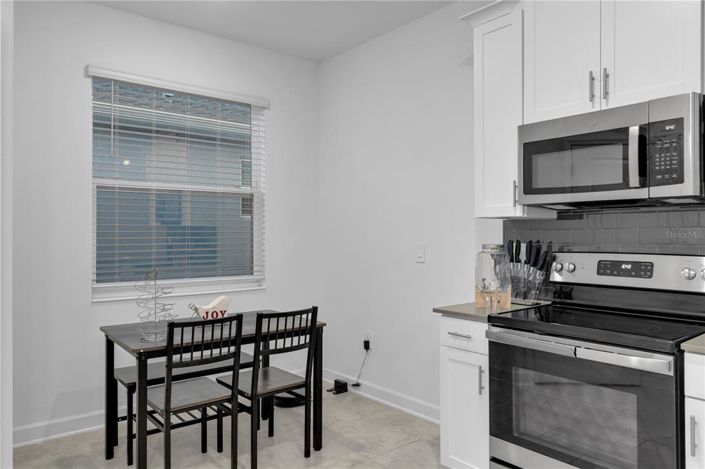 Image No.10-4 Bed Property for sale