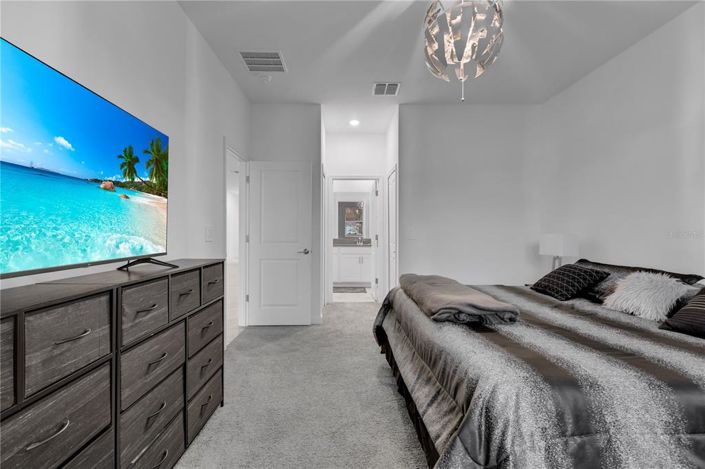 Image No.13-4 Bed Property for sale