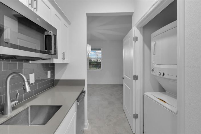 Image No.19-4 Bed Property for sale