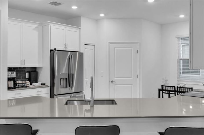 Image No.8-4 Bed Property for sale