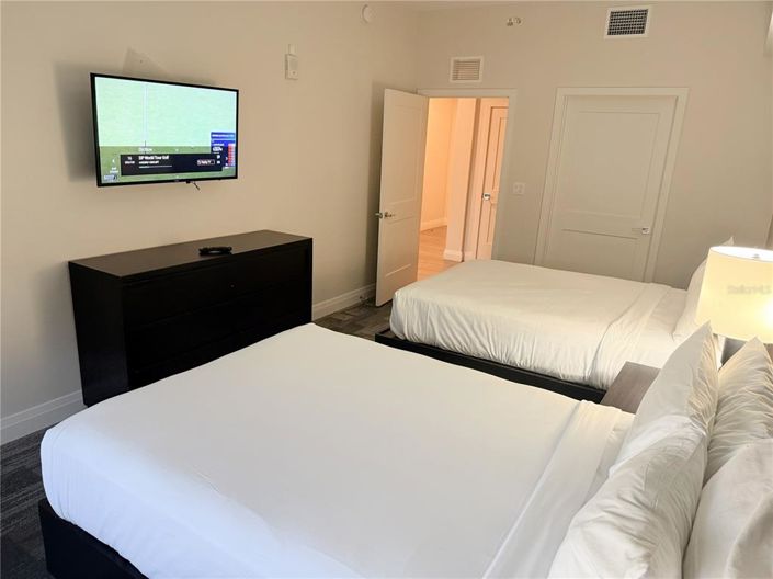 Image No.21-2 Bed Property for sale