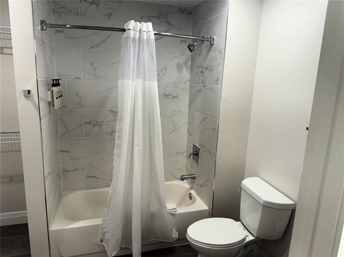 Image No.23-2 Bed Property for sale