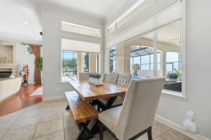 Image No.17-8 Bed Property for sale