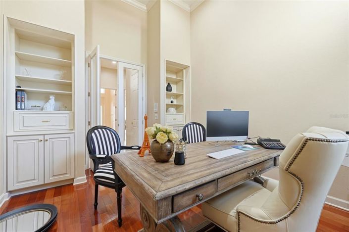 Image No.26-8 Bed Property for sale