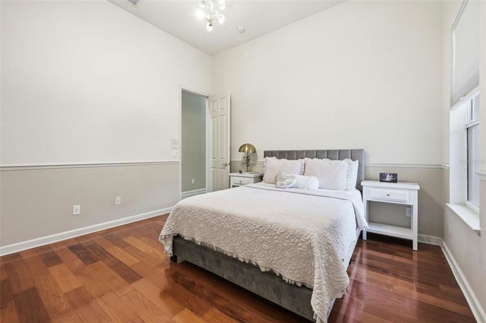 Image No.36-8 Bed Property for sale