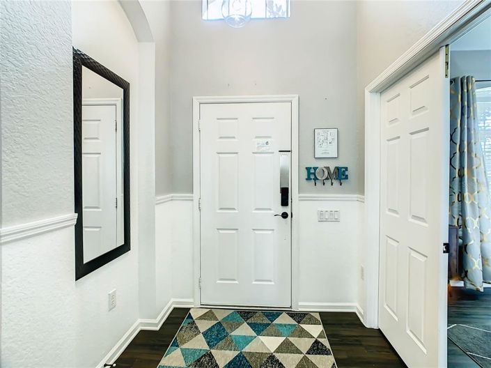 Image No.2-6 Bed Property for sale