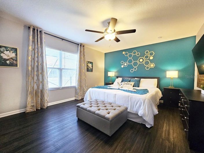 Image No.32-6 Bed Property for sale