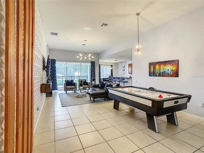 Image No.5-Propriété de 4 chambres à vendre à Kissimmee