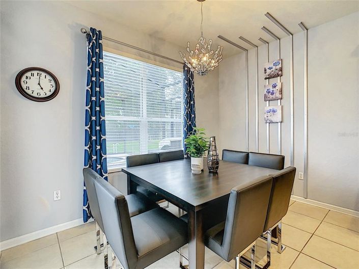 Image No.9-Propriété de 4 chambres à vendre à Kissimmee