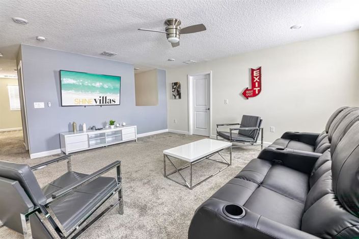 Image No.16-7 Bed Property for sale